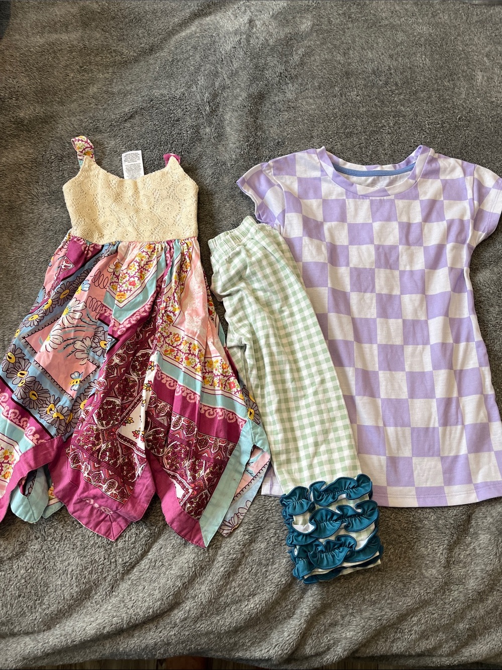 🌻3/$15 Size 3T Summer Bundle-3 Pieces